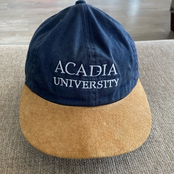 ACADIA UNIVERSITY vintage ball cap hat varsity suede brim - Picture 1 of 5